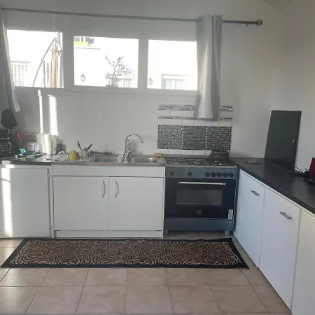 Maison T 2 Meuble Confort Proche Aeroport Apartment *