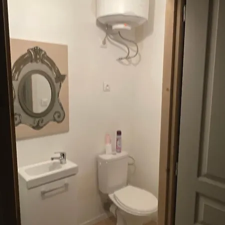 Maison T 2 Meuble Confort Proche Aeroport Apartment *